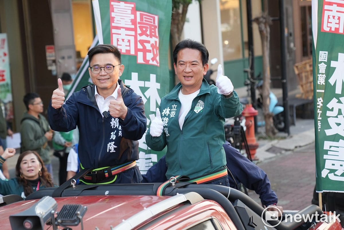 在民進黨高雄市長民調初選中勝出的高雄市長參選人賴瑞隆今日特別來到台南，為好朋友林俊憲加油打氣，展現黨內團結氣勢。雙方並共同宣示推動「南高連線、幸福實憲」，攜手打造台南與高雄緊密合作的幸福生活圈。 圖：林俊憲服務處提供