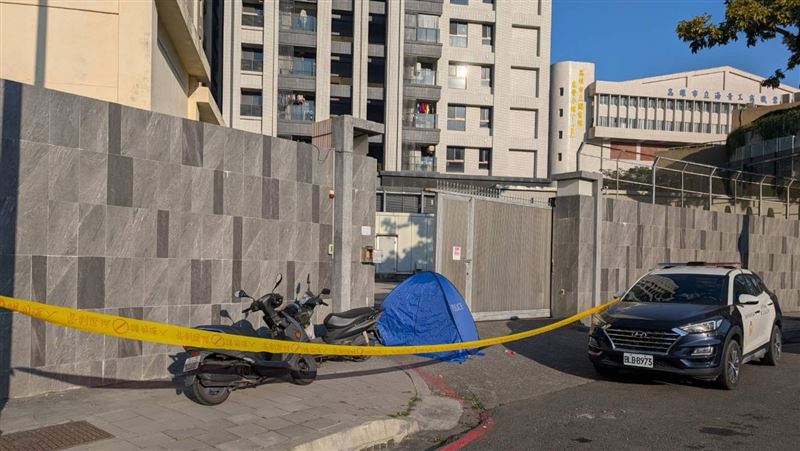 台電員工遭變電所電動門夾胸死亡。 圖：翻攝畫面