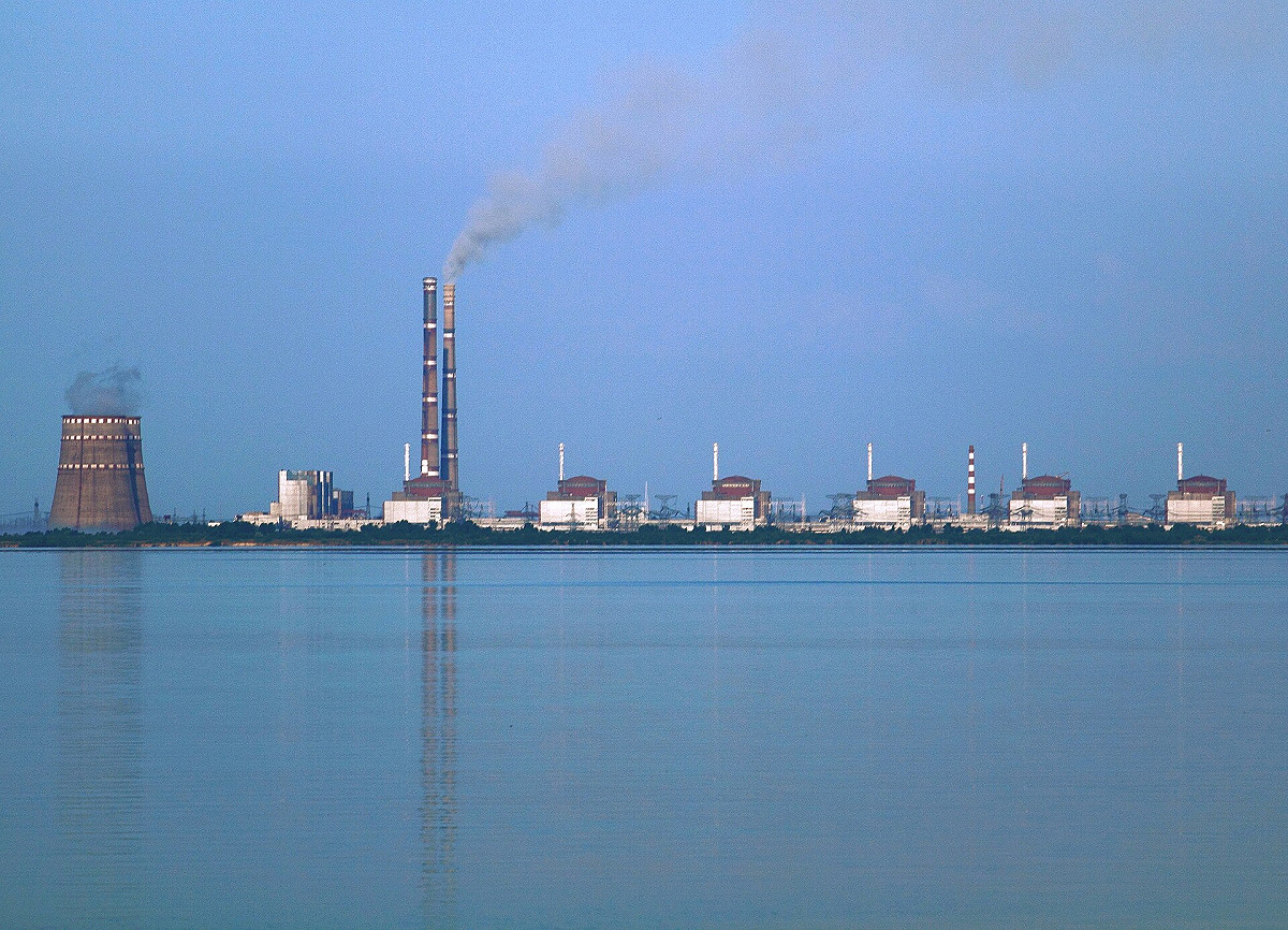 扎波羅熱核電廠 圖：取自維基百科　by Ralf1969  CC BY-SA 3.0