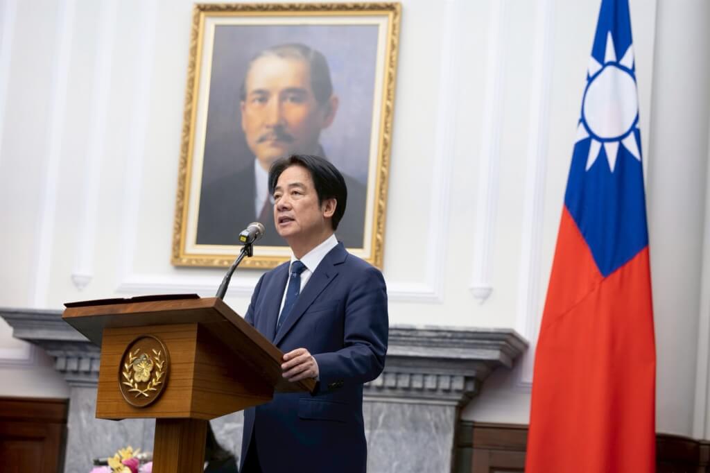 賴清德表示，台灣將持續提升國防預算與自我防衛能力，並打造「台灣之盾」先進防空系統；台美關稅談判已底定，期盼後續透過「經濟繁榮夥伴對話」（EPPD）等機制，深化台美、台歐在安全等各領域合作。 圖：總統府提供