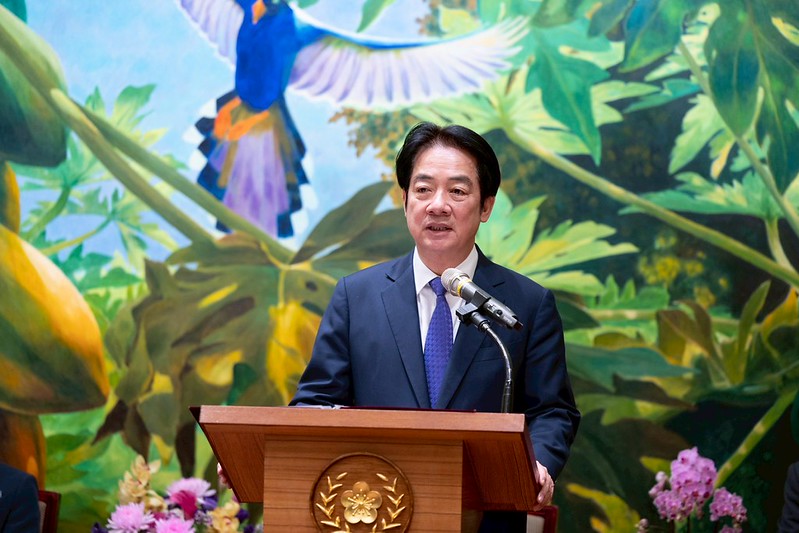 賴清德說，台灣能夠在國際變局站穩腳步，都是創新研發帶動產業升級的成果。 圖：總統府提供