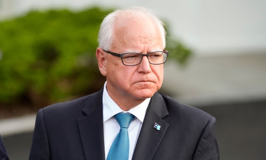 明州州長華茲（Tim Walz）。 圖：翻攝自 X @remarks