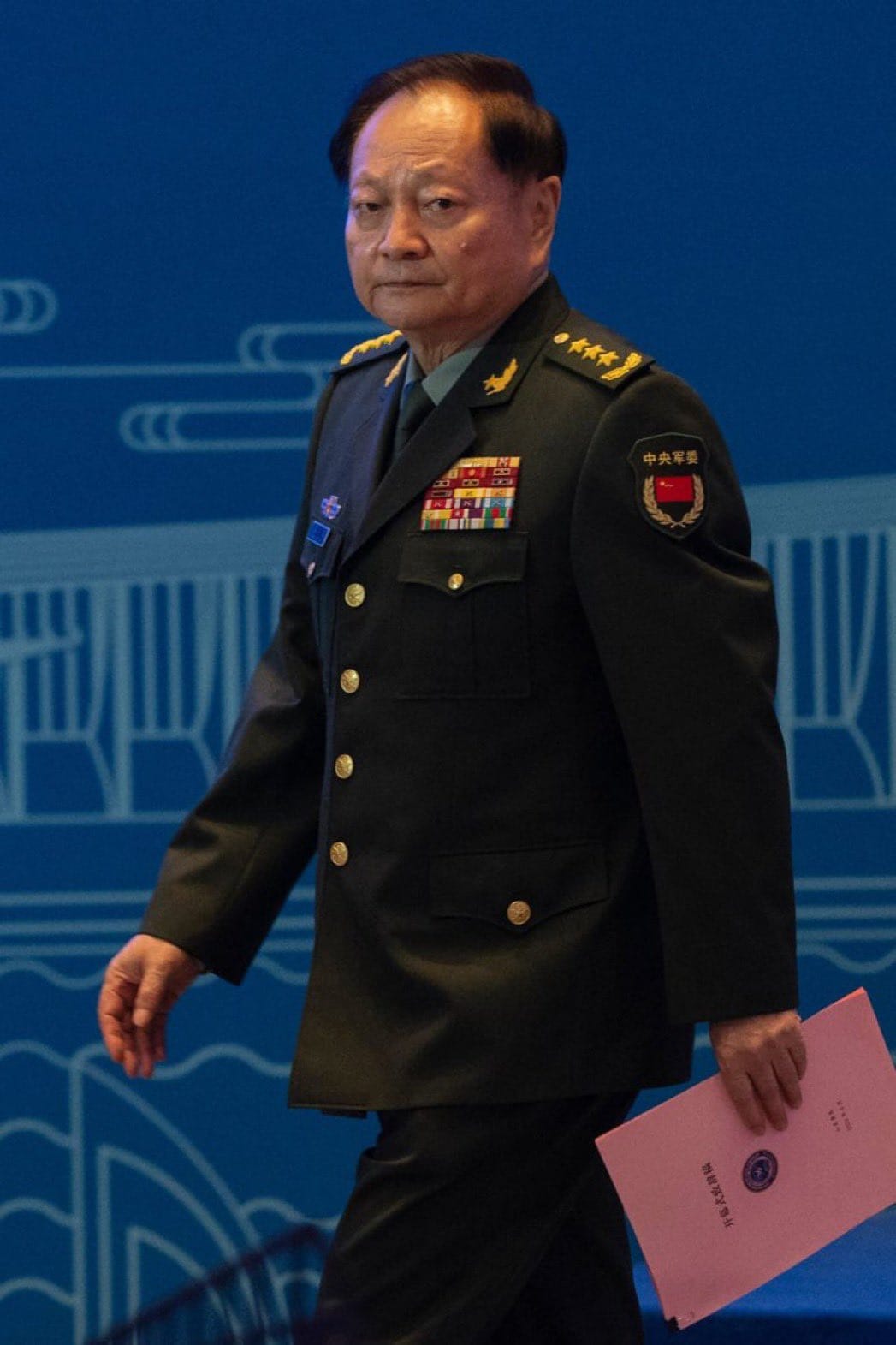 張又俠的公開信傳的沸沸揚揚，但假信寫的太長有些不妥，所以該作者最後說是張又俠口述，別人記錄云云。 圖：翻攝自 X