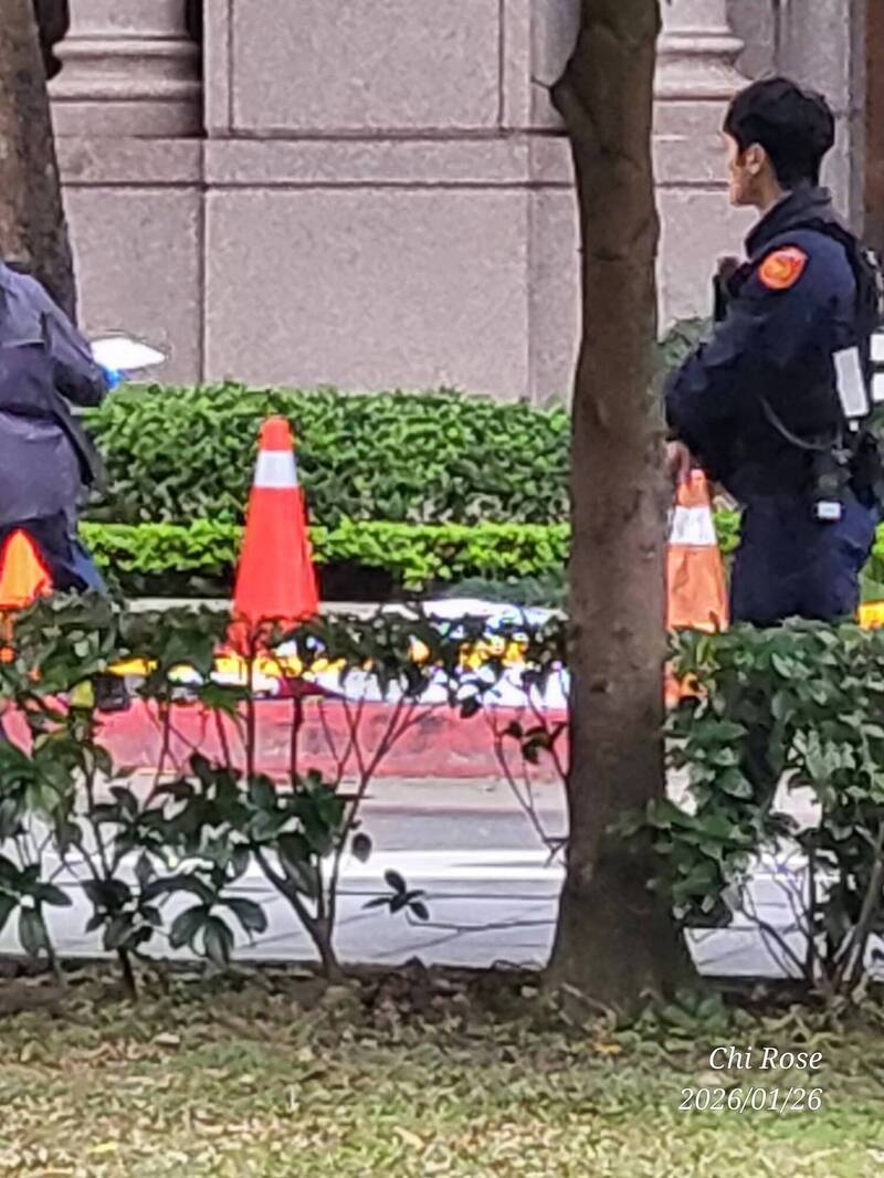 桃園藝文特區今日凌晨發生墜樓命案。 圖：翻攝自臉書桃園大小事