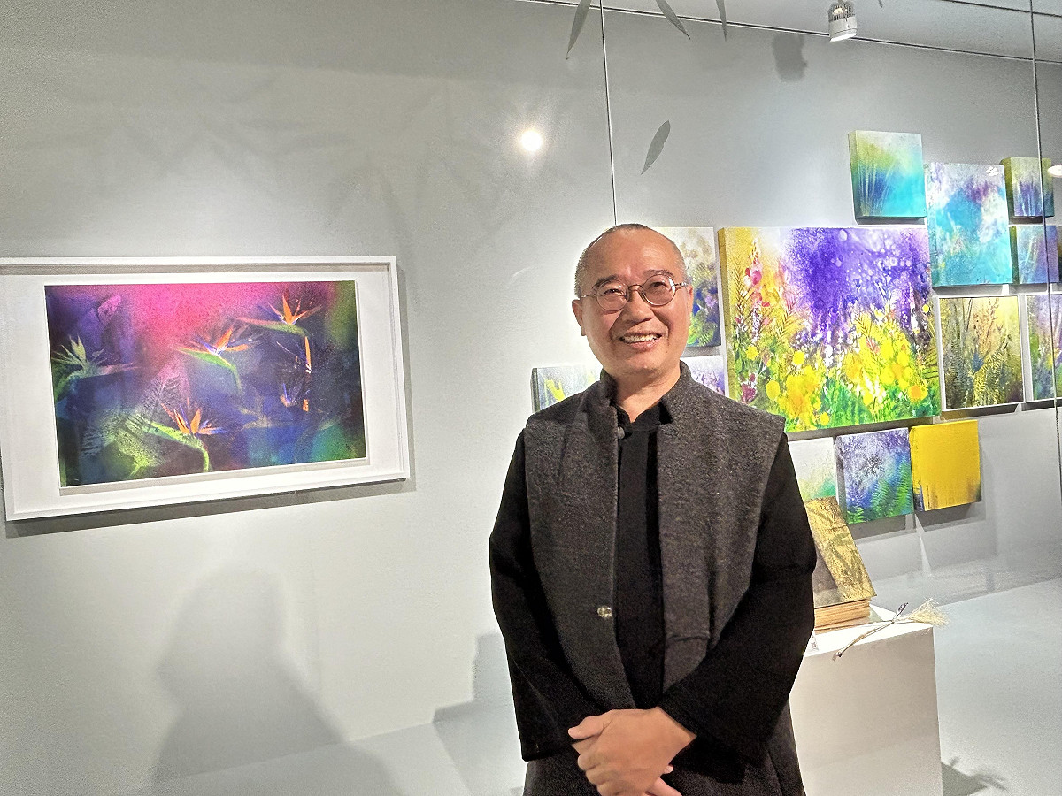 陳正隆出生於彰化埔鹽，現居台中市，專職創作現代水墨逾三十年。 圖：中友百貨／提供