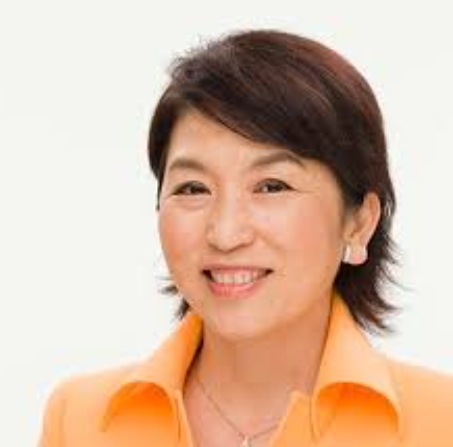 日本在野黨社會民主黨黨揆福島瑞穗嗆這次選舉要讓高適早苗下台。 圖 : 翻攝自百度百科