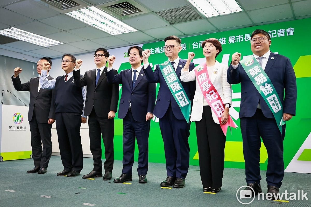 民進黨日前完成台南市長初選民調，陳亭妃最終以約2.7%差距擊敗林俊憲，將代表民進黨投入年底台南市長選戰。原本外界以為派系角力已隨初選落幕告一段落，沒想到賽後風波才正要開始。 圖：翻攝陳亭妃臉書