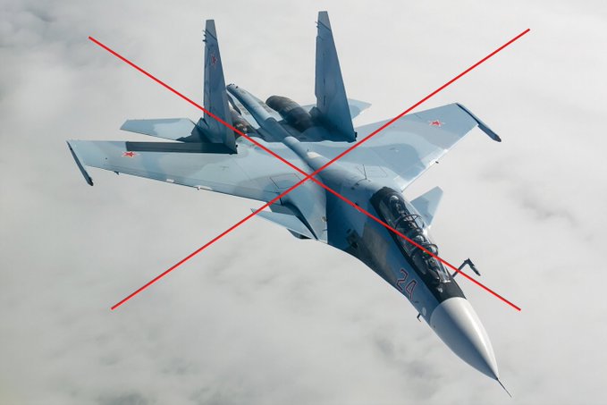 另外，烏軍也針對俄羅斯境內的 5 座空軍基地發起遠程無人機攻擊，至少 15 架俄軍軍機遭到破壞。圖為俄軍蘇-30 戰機。 圖：翻攝自 @raging545 X 帳號