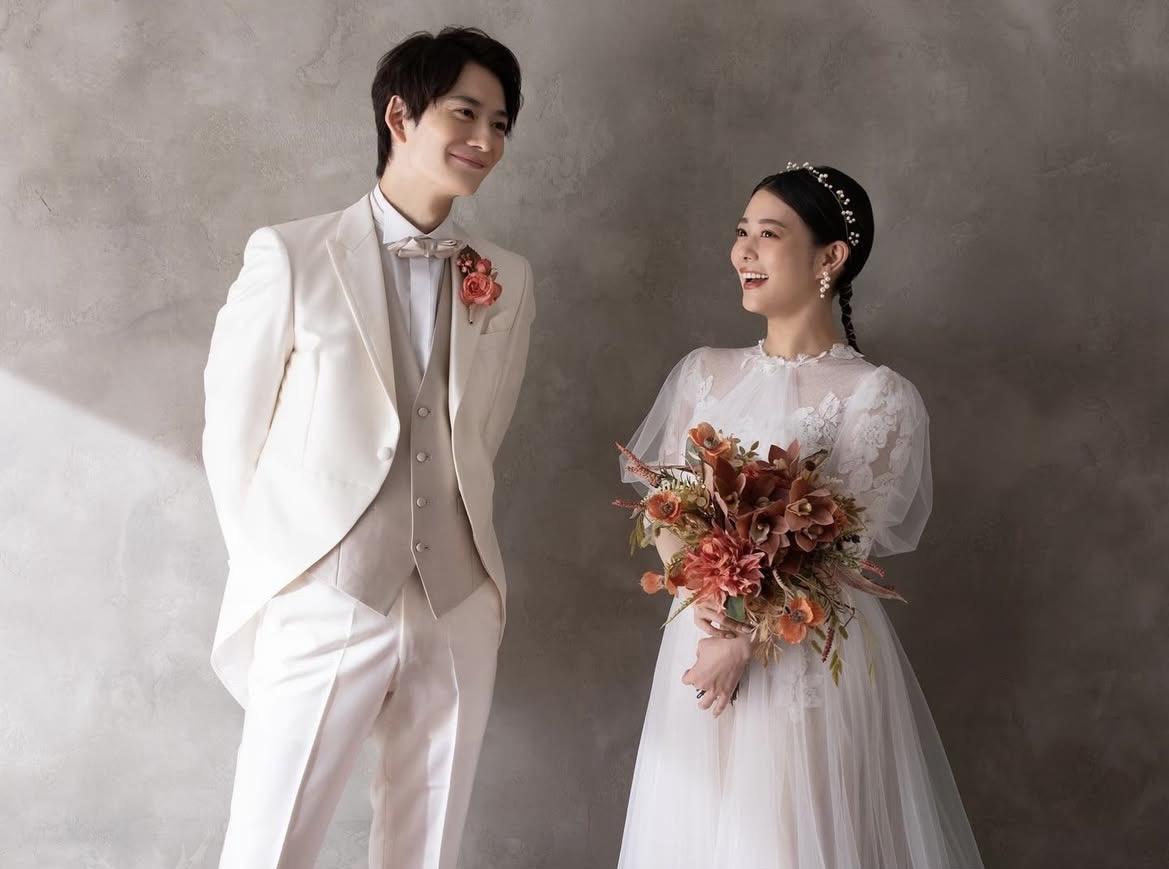 高畑充希2024年11月與大2歲男星岡田將生閃婚，並在去年7月宣布懷孕好消息。 圖：翻攝自高畑充希IG