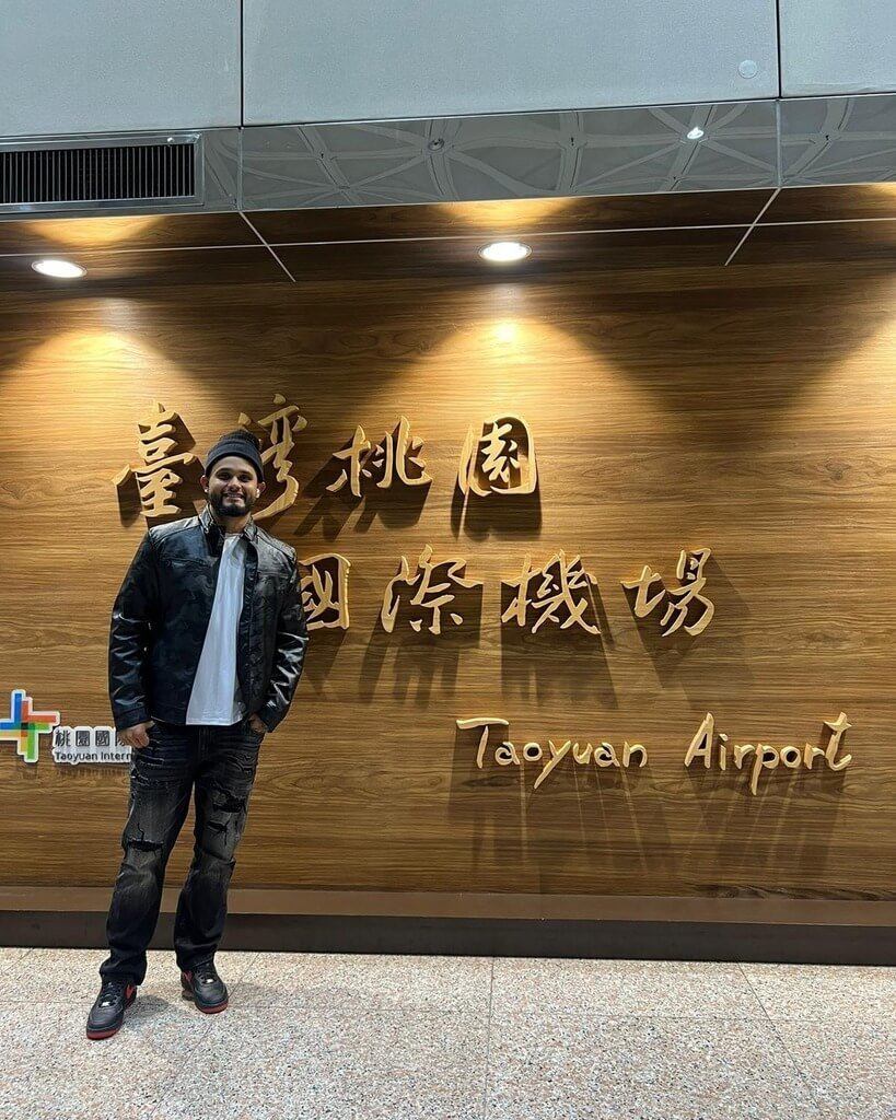 中華職棒富邦悍將隊洋投愛力戈（Erick Leal）抵達台灣，準備投入球隊春訓。（富邦悍將隊提供）中央社記者蘇志畬傳真　115年2月1日