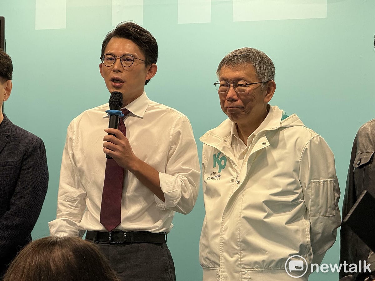 詹凌瑀痛批，柯文哲（右）、黃國昌（左）最愛把清廉、不做官掛在嘴邊，但兩人卻涉收賄等爭議。 圖：周煊惠 / 攝