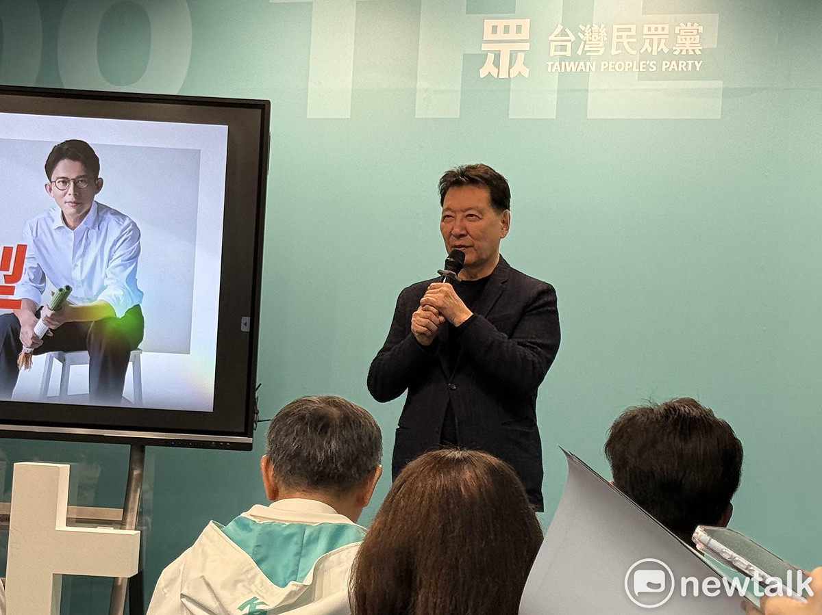 中廣前董事長趙少康今出席民眾黨主席黃國昌新北市長競選總部開幕。 圖：周煊惠 / 攝