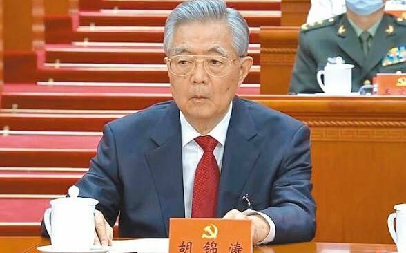 網瘋傳胡錦濤夫婦、兒子食物中毒離世! 網友疑「被下毒」：讓人想到李克強