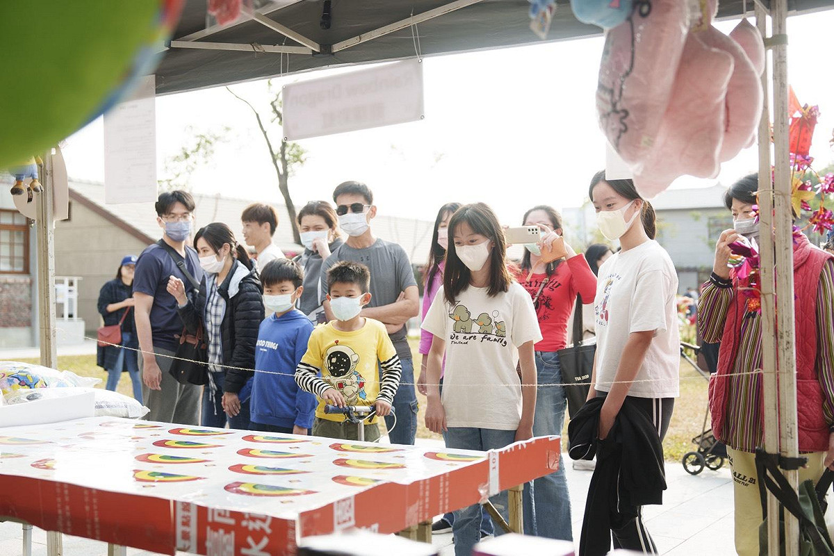 「2026香港年宵在高雄」活動有過年常玩的遊戲。 圖：高雄市行國處/提供