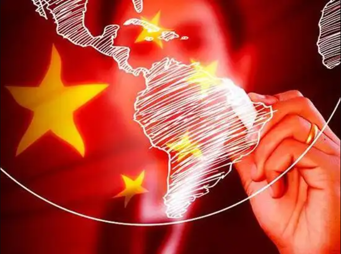 1 月初，委內瑞拉政局突發重大變化，領導人馬杜洛在一次軍事行動中遭到逮捕。事件震動拉丁美洲政壇，美國官員隨後表態，相關行動不僅關乎委內瑞拉局勢，也牽動中國在當地的長期布局與影響力版圖。 圖:翻攝自慧博投研資訊