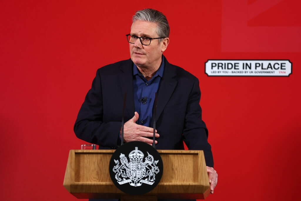 英國首相施凱爾（圖）5日在英國霍恩泰公園體育中心發表演說。（美聯社） 圖：中央社提供