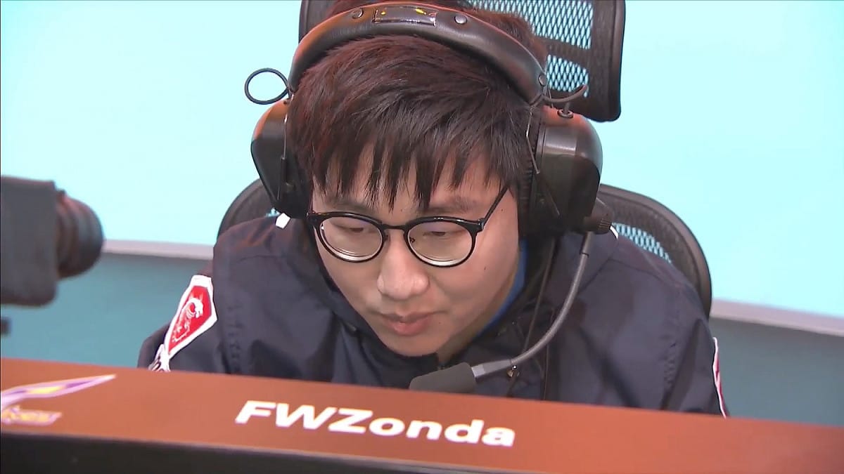 相當專注的zonda。 圖 : 翻攝自暴雪twitch