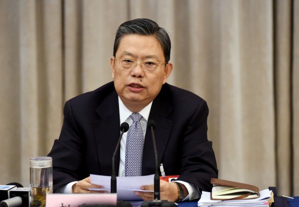 趙樂際在會上表示，中央堅定不移落實一國兩制方針，強調一國兩制「不會變、不動搖，不走樣、不變形」，要求對於破壞一國兩制的行為，政協委員要發聲。 圖：達志影像/路透社（資料照片）