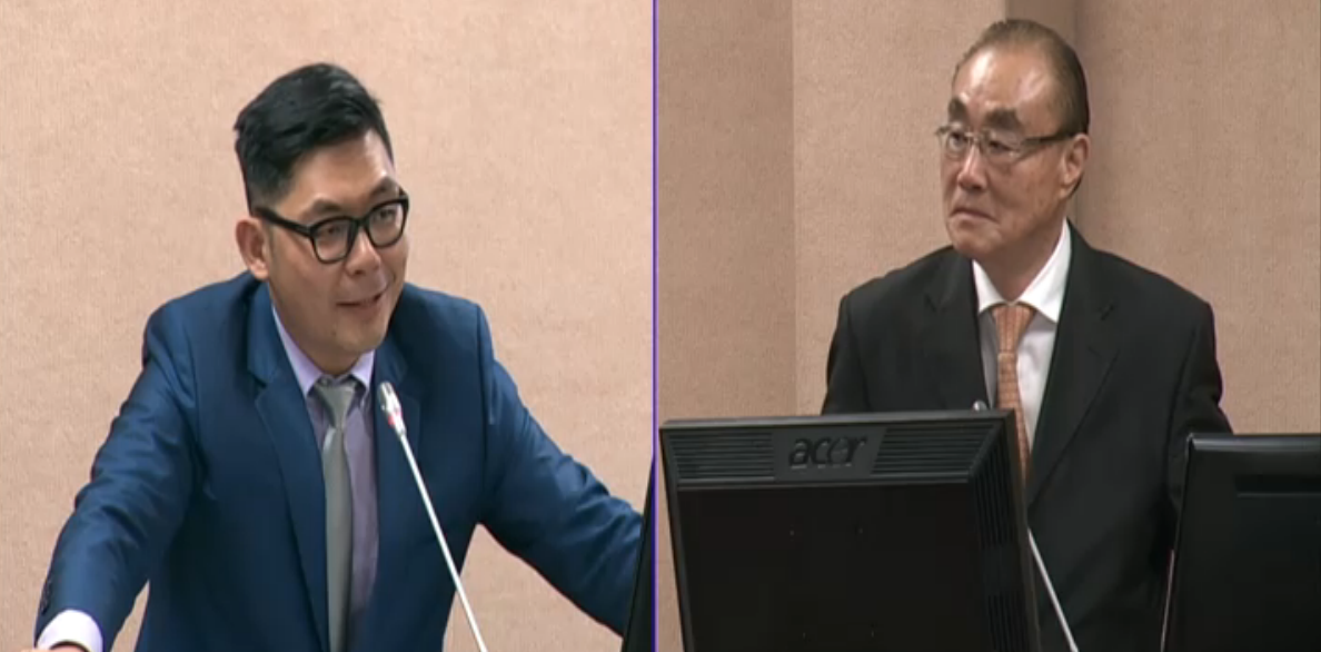 國防部推出形象連續劇《最好的選擇》日前已完成播出，但外界質疑收視不佳。對此，國防部長馮世寬今天表示，雖然很多人都說收視很差，但他回家發現「太太也在看」，他甚至語出驚人表示，假如還有機會，會請政戰部同仁注意，「要我去演兩集。」 圖：翻攝IVOD