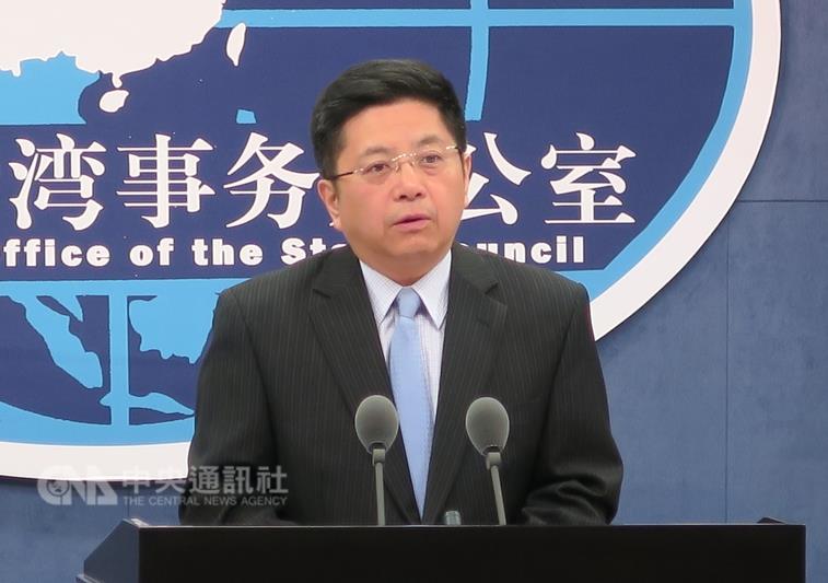 總統蔡英文26日呼籲兩岸領導人尋求兩岸關係突破，永遠消除敵對及戰爭的恐懼。中國國台辦發言人馬曉光（圖）說，只有回到「九二共識」，兩岸關係發展才能撥雲見日。 圖 : 中央社
