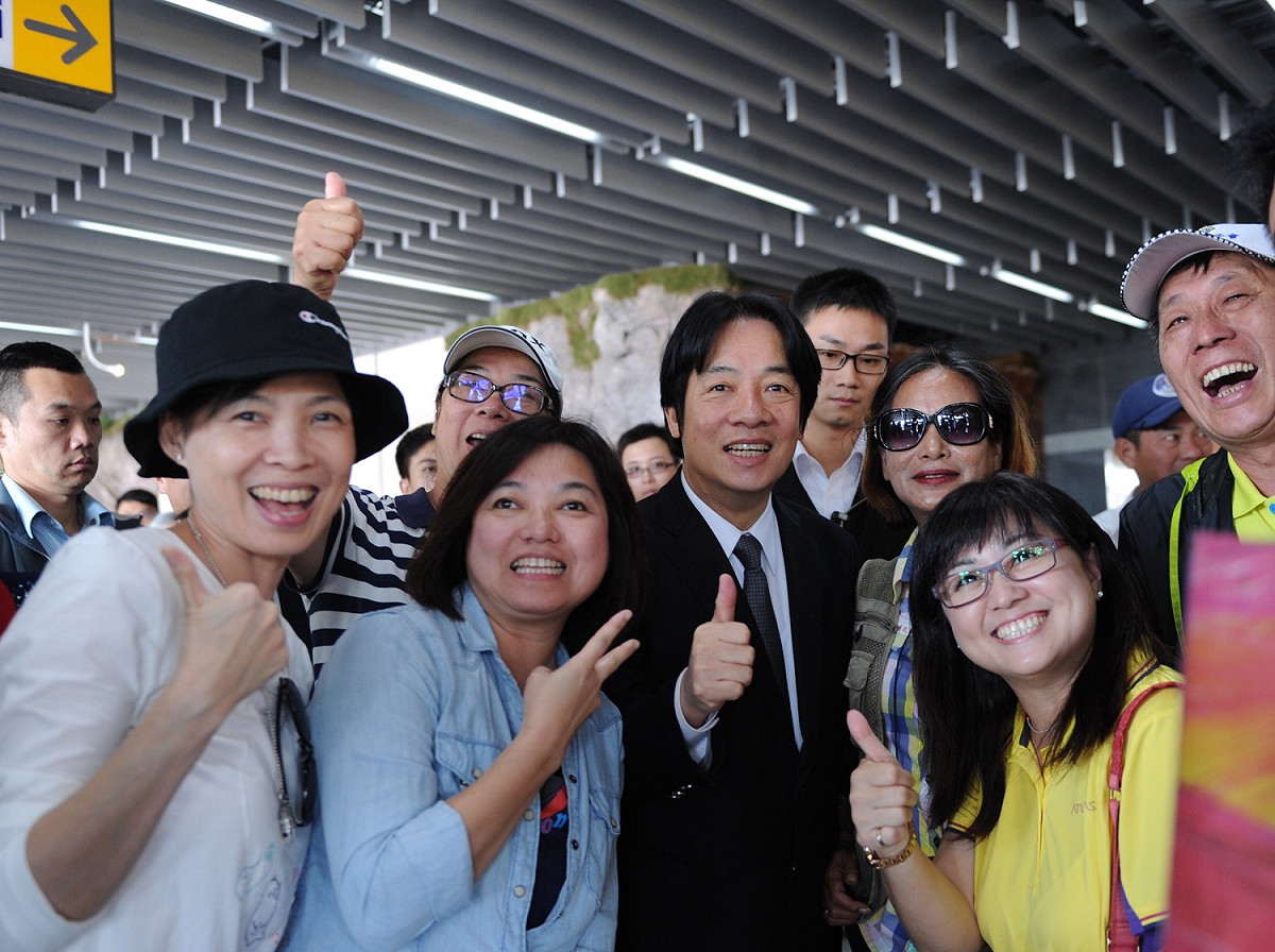 行政院長賴清德表示相當期待並會全力支持馬祖發展。 圖：行政院/提供