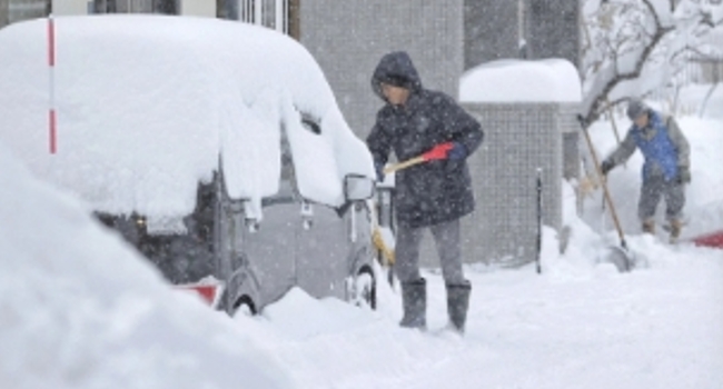 自 1 月 20 日以來的強降雪已在日本全國造成 45 人死亡、540 人受傷。 圖 : 翻攝自新華網