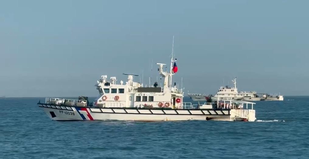 海巡署強勢驅離中國海警船。 圖：海巡署提供