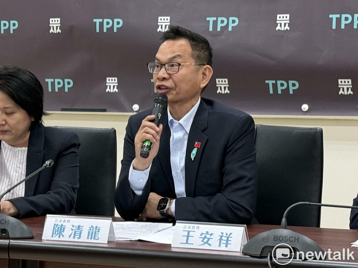 民眾黨團總召陳清龍。 圖：周煊惠 / 攝