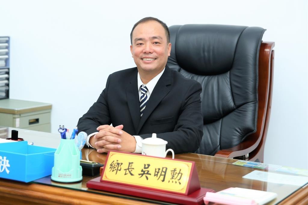 大埔鄉長吳明勲涉嫌貪污、詐欺，嘉義地檢署今起訴。 圖：翻攝大埔鄉公所網站
