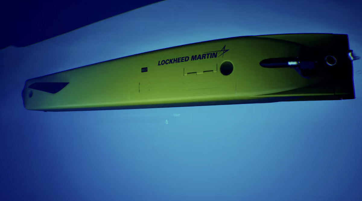 美國洛克希德馬丁公司（Lockheed Martin）週一公布最新研發的「Lamprey」多功能自主水下載具（Multi‑Mission Autonomous Undersea Vehicle, AUV），這款無人水下載具具備附掛軍艦、發射魚雷及投放空中無人機的能力。 圖：翻攝自 Lockheed Martin 官網