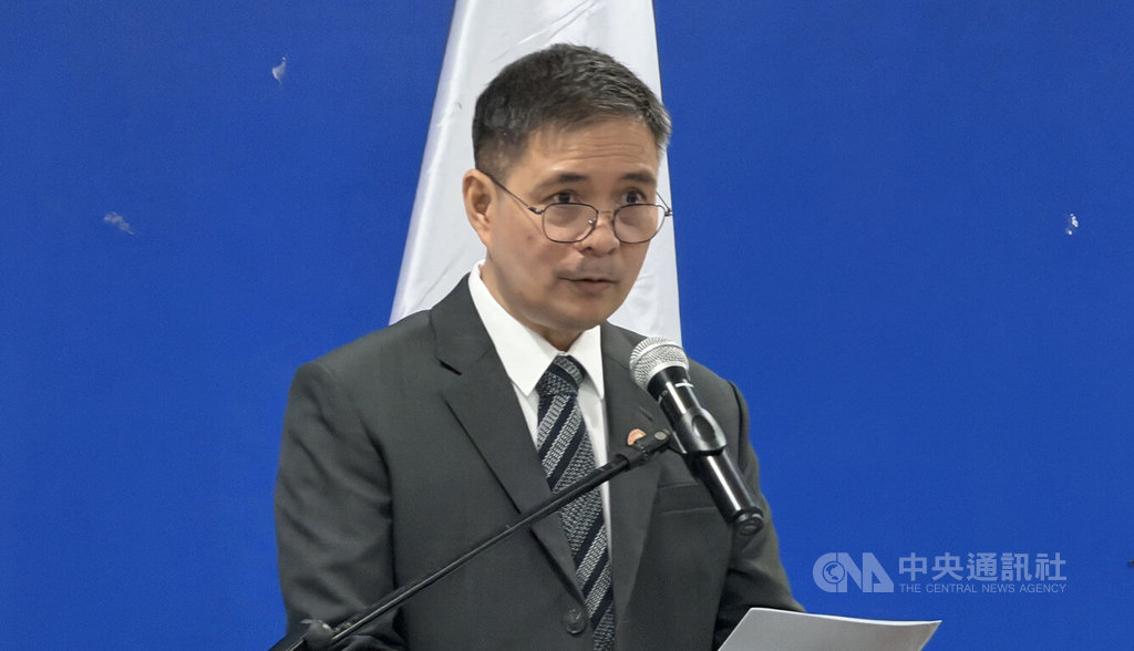 菲律賓外交部海洋事務發言人維拉紐瓦（Rogelio Villanueva Jr.）13日在記者會上重申，菲中應透過外交途徑處理南海爭端，非訴諸官員之間高調的公開交鋒。中央社記者林行健馬尼拉攝　115年2月13日 圖：中央社提供