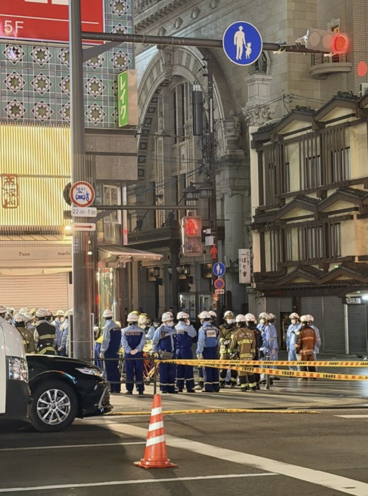 日本大阪知名觀光區道頓堀發生砍人事件。 圖/取自X平台L @1031L_lawliet