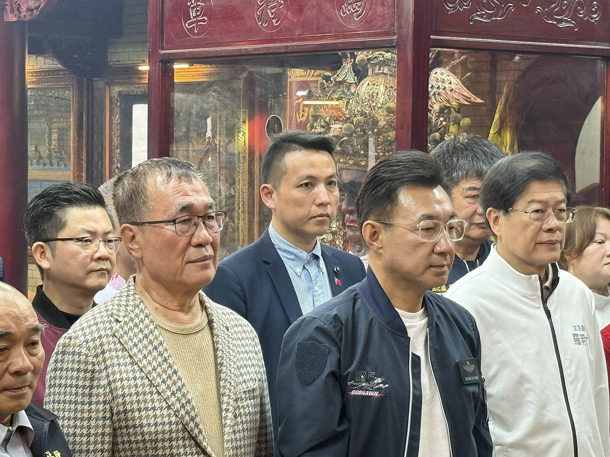 陳偉杰表示，李四川長期深耕基礎建設與市政治理，作風穩健務實；江啟臣則在台中推動城市發展與國際接軌，展現創新格局。 圖:翻攝自 陳偉杰 Chen Wei-chieh 臉書