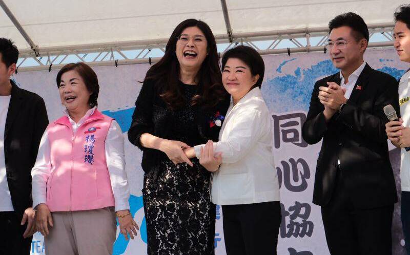 破除不合傳言！鄭麗文見面必大方擁抱她 唯獨對「金先生」心有千千結？