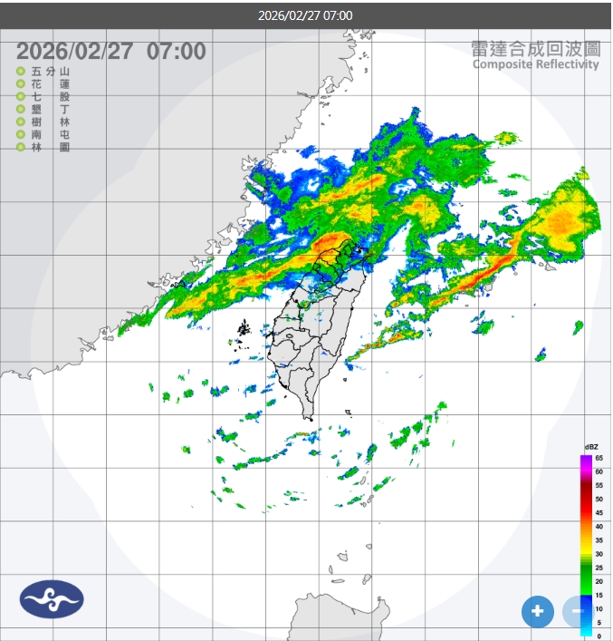 今日鋒面通過及東北季風增強、天氣不穩，中部以北有短暫陣雨或局部雷雨，並有局部較大雨勢發生機率，另東半部及恆春半島有短暫陣雨、南部山區有局部短暫陣雨、南部平地亦有零星短暫陣雨。 圖/中央氣象署