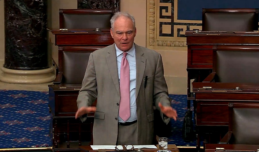 美國民主黨參議員凱恩（Tim Kaine，維吉尼亞州）推動參議院就戰爭權力決議進行投票，批評川普屢次未經國會同意發動戰爭。雖然過關機率不高，但要求「每位議員都應記錄立場」。 圖：翻攝「X」@SenTimKaine