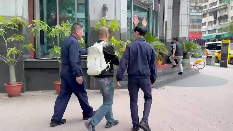 警方分析過濾鎖定葉姓男子涉案，今日下午循線將葉男帶返調查。 圖：翻攝畫面