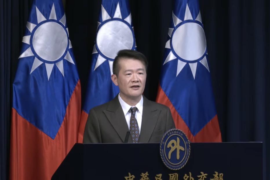 外交部非政府組織國際事務會副執行長康嘉棋今（3）日宣布，今年外交部將與婦權基金會再度攜手，於大會期間推動「台灣性別平等週」。 圖：翻攝自 外交部 YT