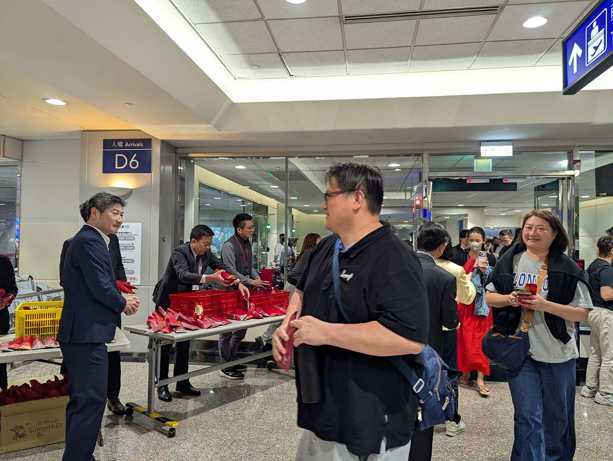 阿聯酋航空今復航，501名旅客平安返抵國門。 圖：桃機公司／提供