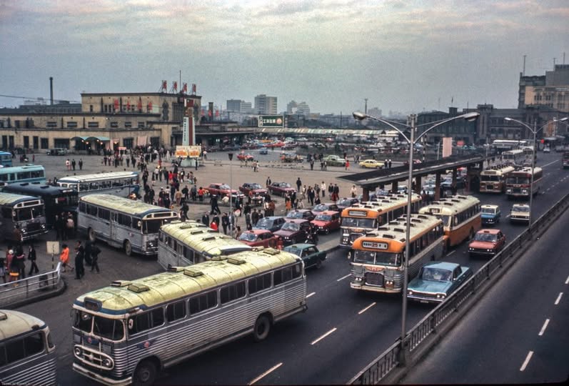 1975年的台北車站 圖：翻攝自張哲生臉書