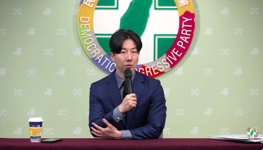 民進黨發言人吳崢。 圖：擷自直播畫面