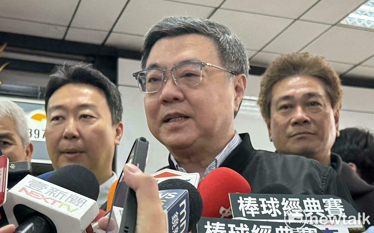 卓榮泰包機松指部出發 徐巧芯：國防部證實由政院下令