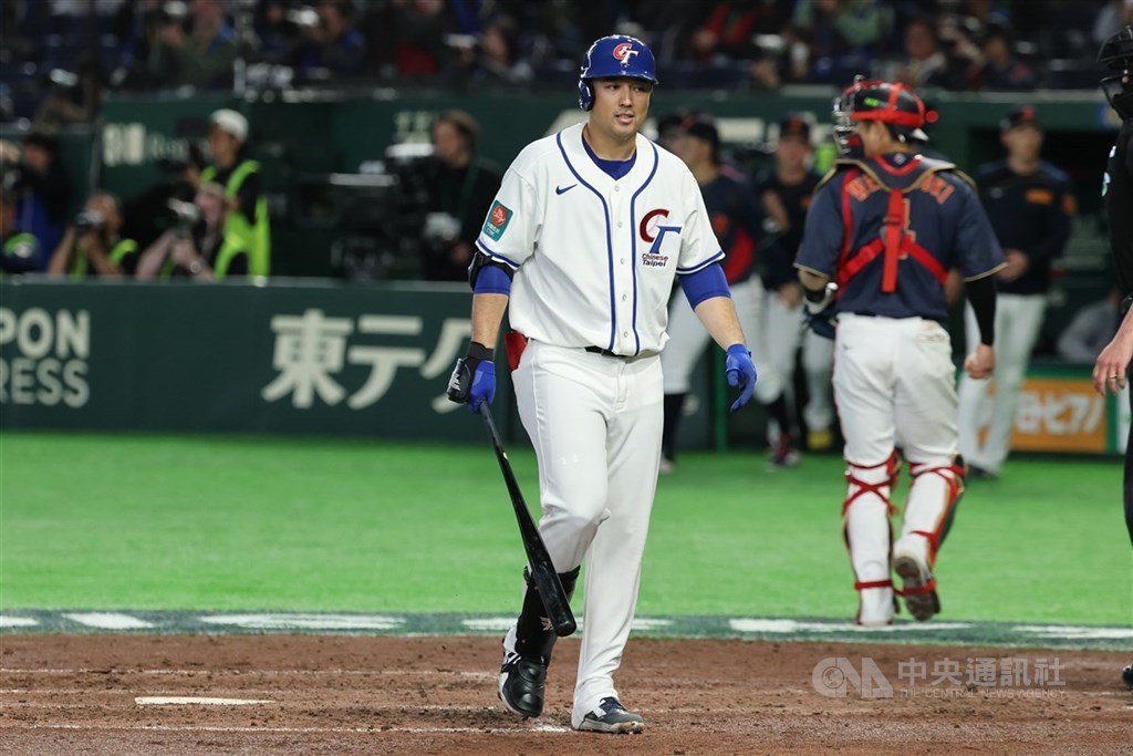 野手林安可結束經典賽後回到母隊日職西武獅隊，14日熱身賽先發出賽，總計4打數吞下3次三振。（中央社檔案照片）