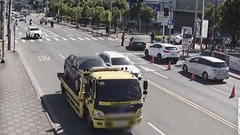 男子愛車被拖吊至修廠廠不到15分鐘，業者開出3萬9270元天價。 圖：翻攝畫面