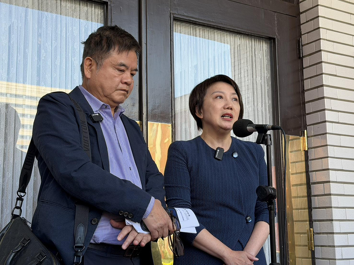 民進黨團書記長范雲、民進黨團幹事長莊瑞雄今日接受媒體聯訪。 圖：金大鈞/攝