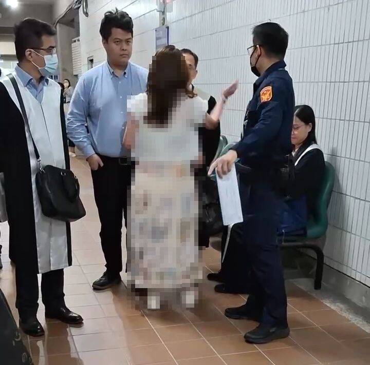 台中林姓女子昨日在台中地院狠甩台中律師公會理事長吳中和一巴掌。 圖：民眾提供（資料照）