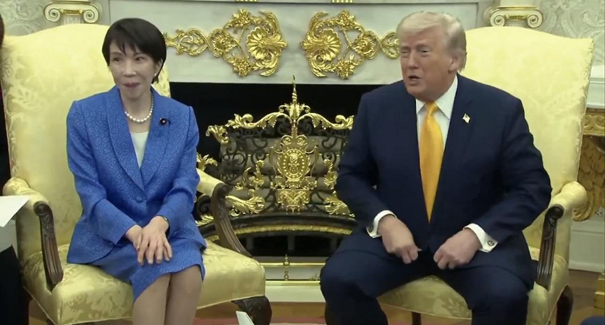 高市早苗與川普會晤，日媒記者問川普攻擊伊朗為何不告訴盟友，慘遭川普以珍珠港事件反殺。 圖：翻攝自X
