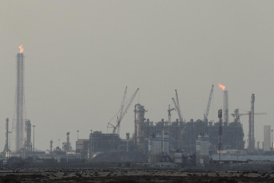 圖為卡達能源公司位在拉斯拉凡工業市的液化天然氣生產設施。（路透社）