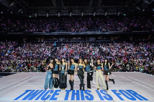 TWICE世界巡演一連三天開唱 圖：TWICE臉書翻攝