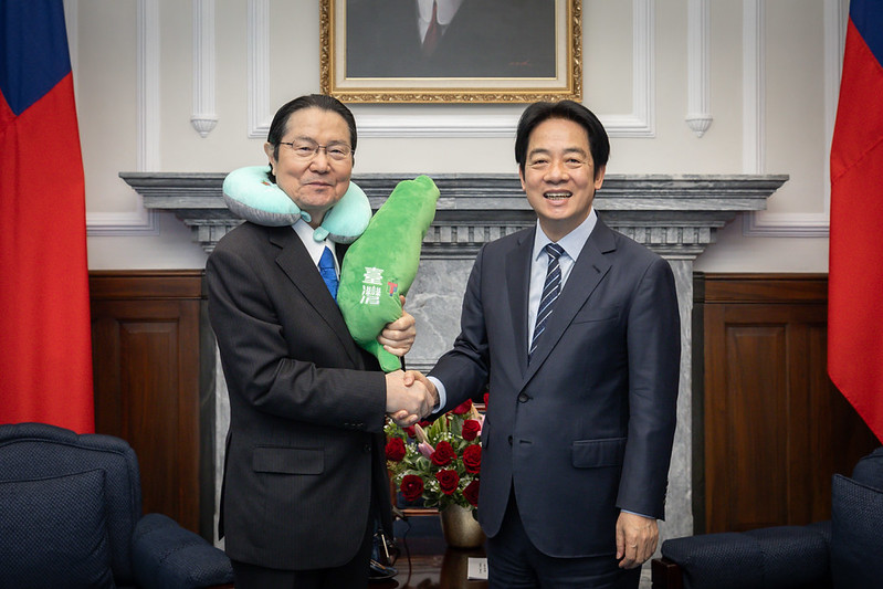 賴清德接見「日本台灣親善協會」衛藤征士郎會長一行。 圖：總統府提供